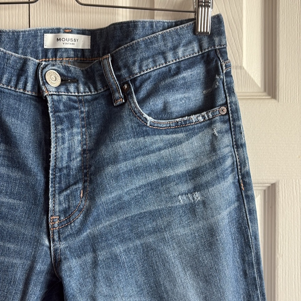 Moussy Straight Leg Blue Jeans with Raw Hem - Picture 7 of 15